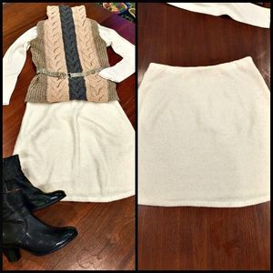 Gorgeous 100% cashmere Malo skirt